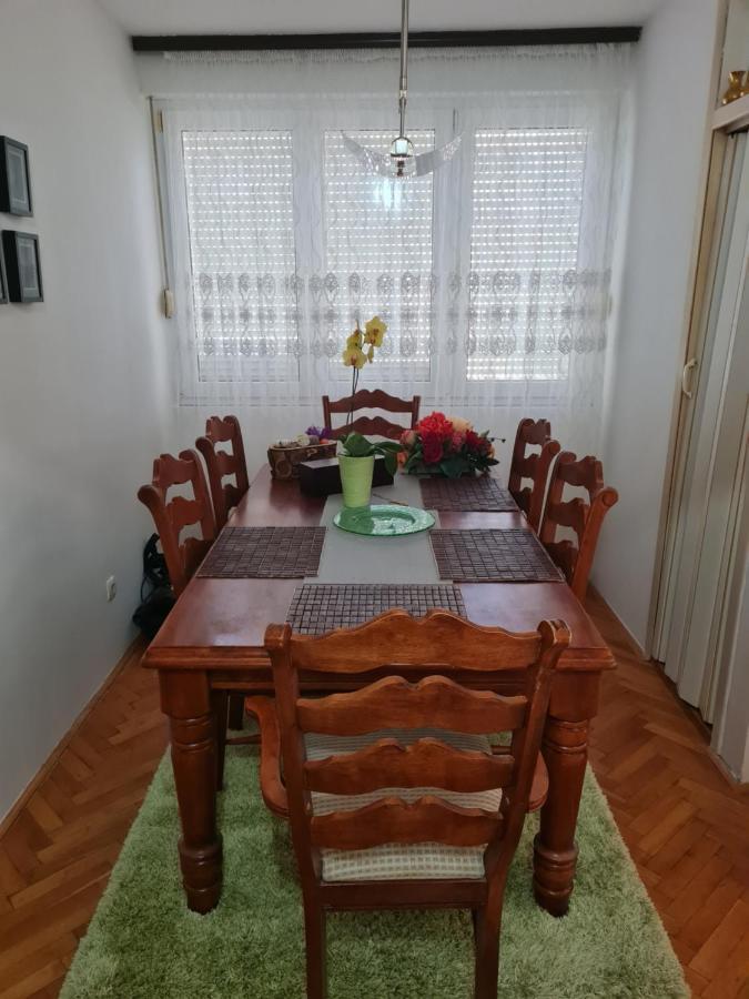 Sara Apartment โมสตาร์ ภายนอก รูปภาพ